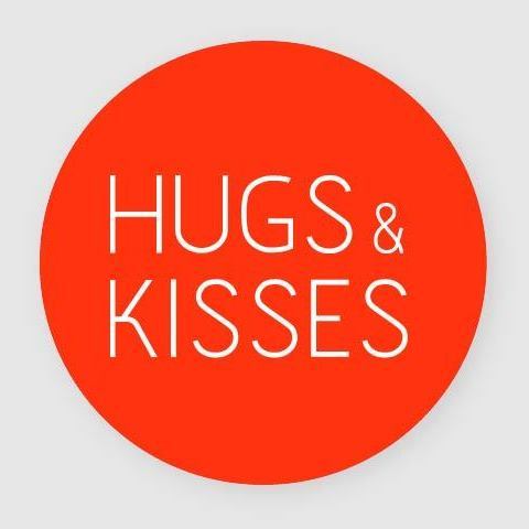 Runde Sticker - HUGS & KISSES (18 Stück) neon orange